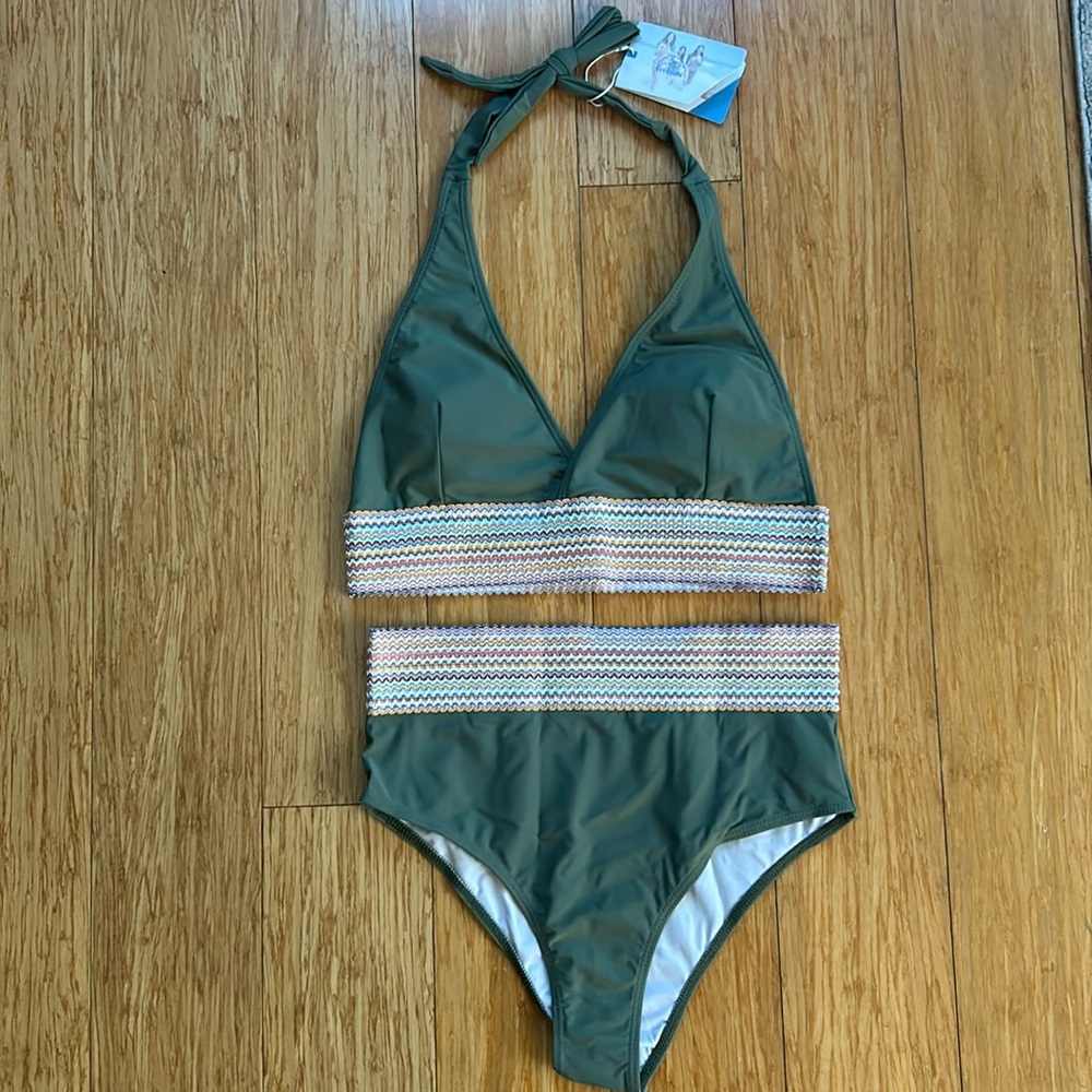 women two peice swim